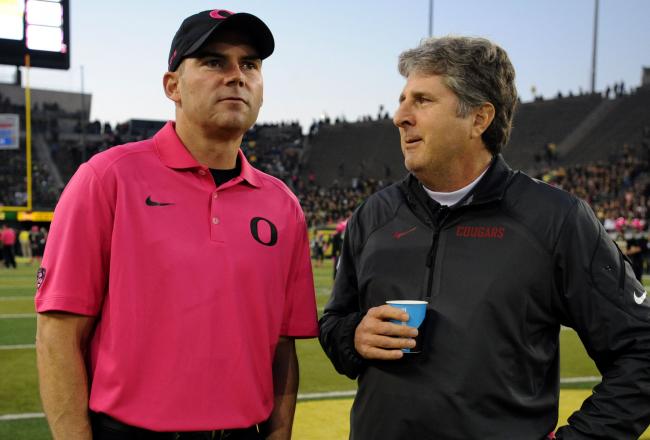 Hi-res-185374159-head-coach-mark-helfrich-of-the-oregon-ducks-and-head_crop_north