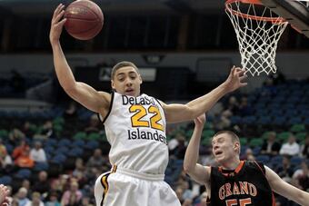 Mnbasketballhub_crop_north