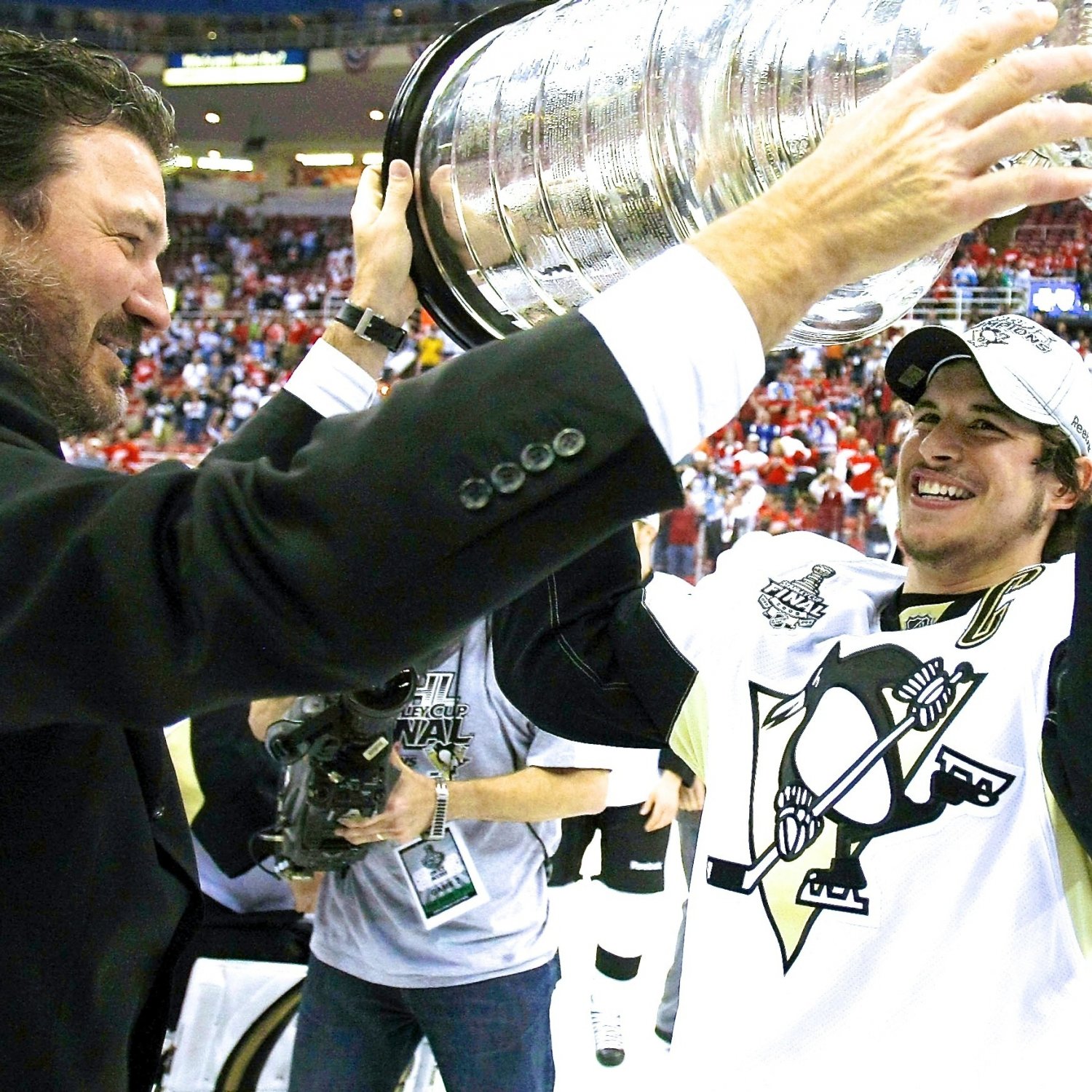 Will Sidney Crosby Eclipse The Legend Of Mario Lemieux In
