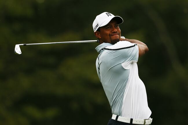 Hi-res-178960605-tiger-woods-of-the-usa-plays-his-shot-from-the-17th-tee_crop_north