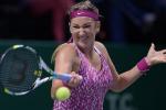 Azarenka Injured, Ousted by Li from WTAs