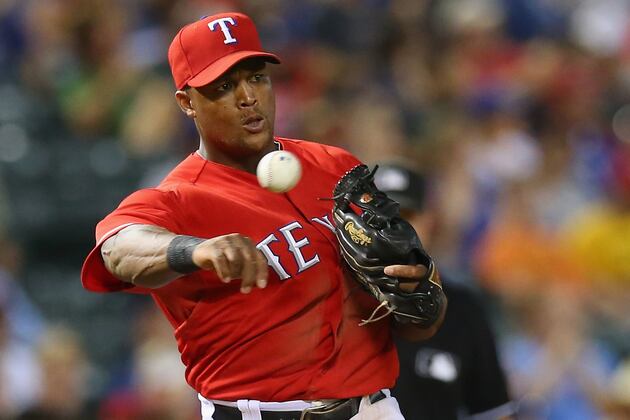 Beltre Named Finalist for 3rd Straight Gold Glove