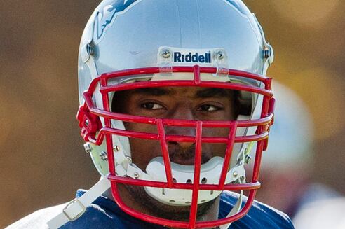Andre Carter Hits Books so He Can Hit QBs