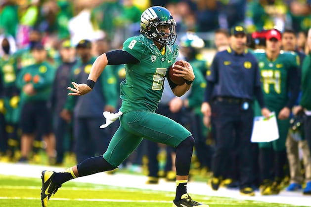 Marcus Mariota Beats UCLA, but Was Oregon QB Performance Heisman-Worthy?