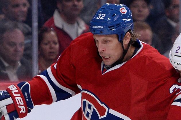 Travis Moen out Monday vs. Rangers After Taking Puck to Face