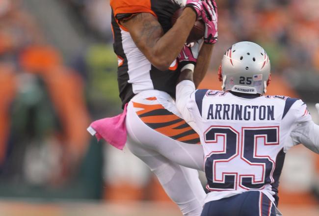 Hi-res-183452987-marvin-jones-of-the-cincinnati-bengals-hauls-in-the_crop_north