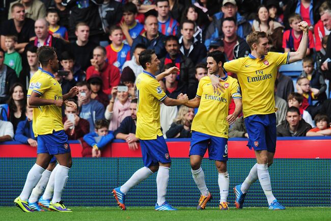 Hi-res-185914424-mikel-arteta-of-arsenal-celebrates-scoring-his-penalty_crop_north