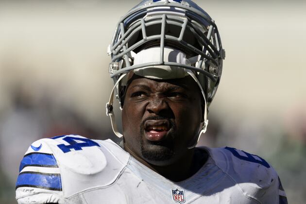 Cowboys Guard Brian Waters Dealing with Three Injuries