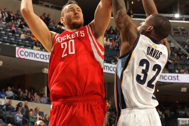 Grizzlies' Davis Fined $15K After Ejection vs. Rockets