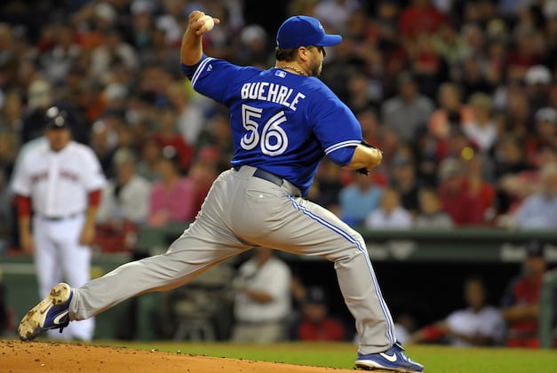 Buehrle, Dickey Named Gold Glove Finalists