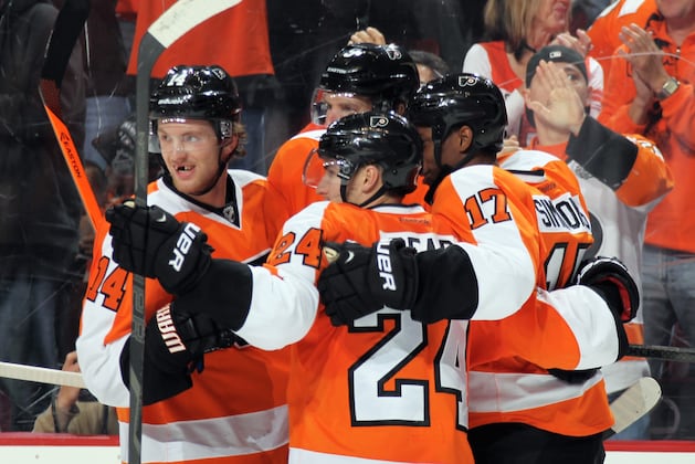 Flyers 'Lucky' to Be Close in Standings