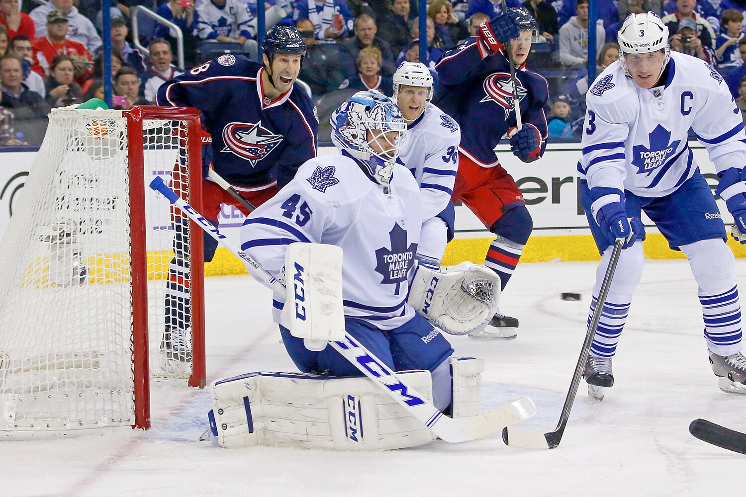 Who Has the Edge in Hottest Goalie Battles Early in 2013-14 NHL Season? | Bleacher Report