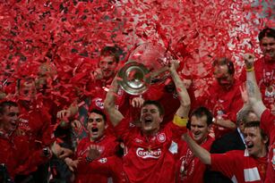 Hi-res-52980368-liverpool-captain-steven-gerrard-lifts-the-european-cup_crop_north
