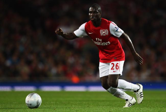 Hi-res-125686867-emmanuel-frimpong-of-arsenal-in-action-during-the_crop_north