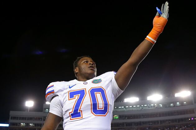 D.J. Humphries (MCL) out 2-4 Weeks