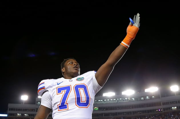 Gators Left Tackle D.J. Humphries out 2-4 Weeks with Knee Injury
