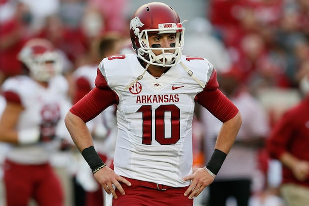 Can Arkansas' Offense Keep Up with Auburn? Arkansas OC, QB Weigh in