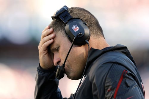 Embattled Schiano Must Learn Lessons of More Experienced Coaches