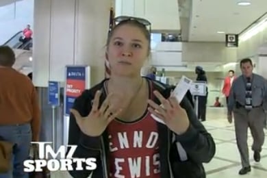 Ronda Rousey -- I Destroyed My Knuckles on 'Expendables 3' Set