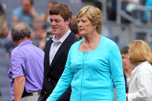 Ex-Lady Vols Coach Summitt Released from Hospital