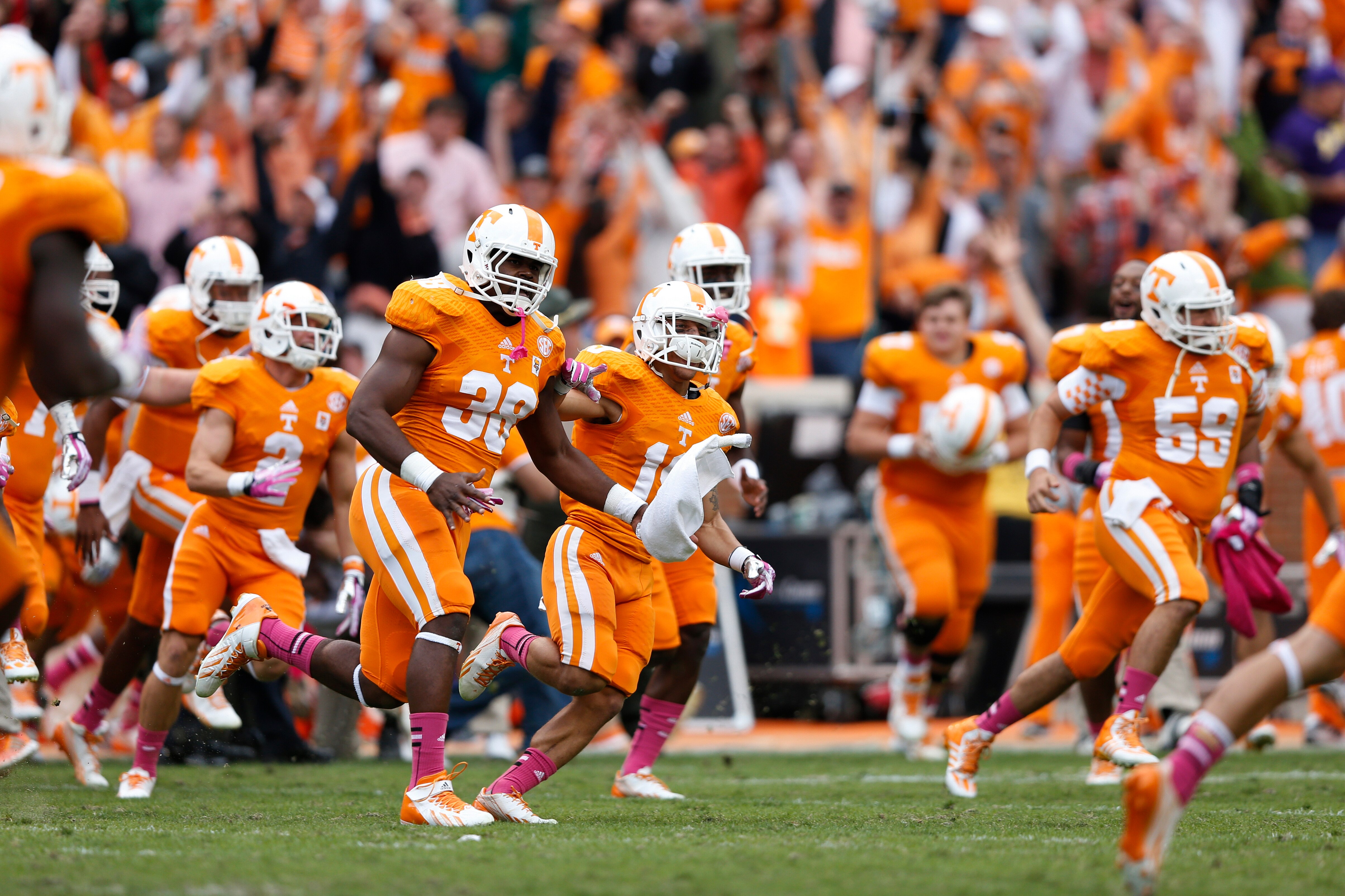 Kick time, TV set for Tennessee's game at Missouri