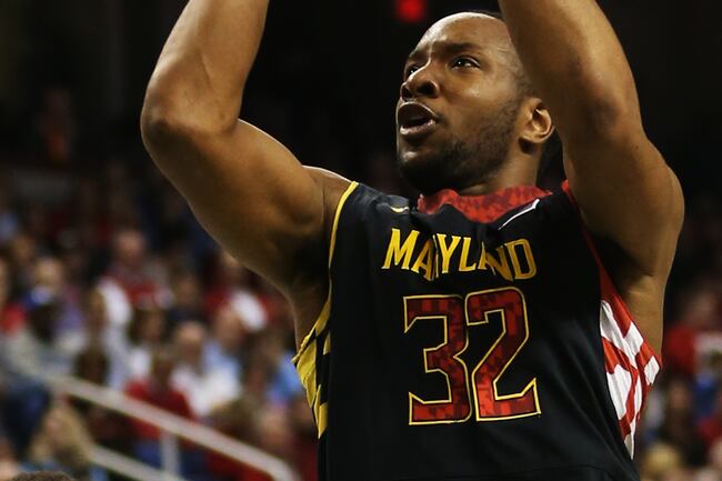 Hi-res-163779183-dez-wells-of-the-maryland-terrapins-shoots-over-seth_crop_north