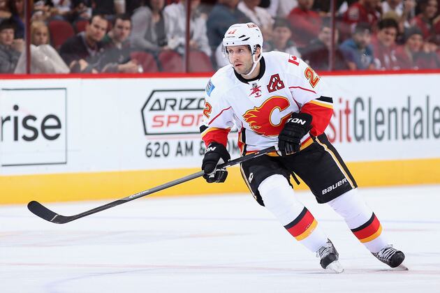 Flames Place Breen, Stempniak on IR