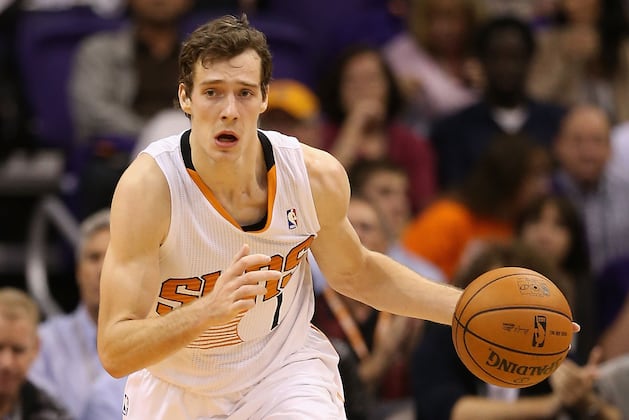 Goran Dragic Leaves Game vs. Jazz