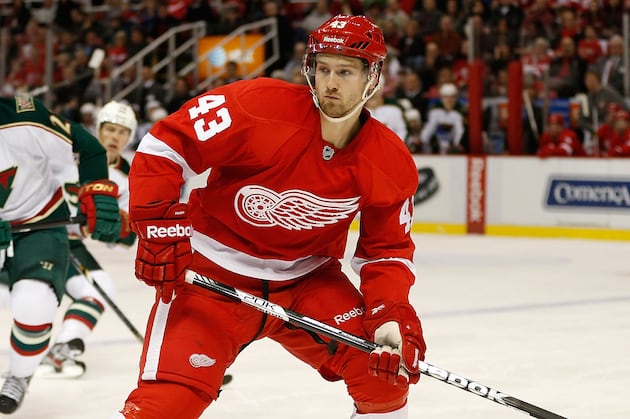Red Wings Tap Darren Helm to Play Against Oilers
