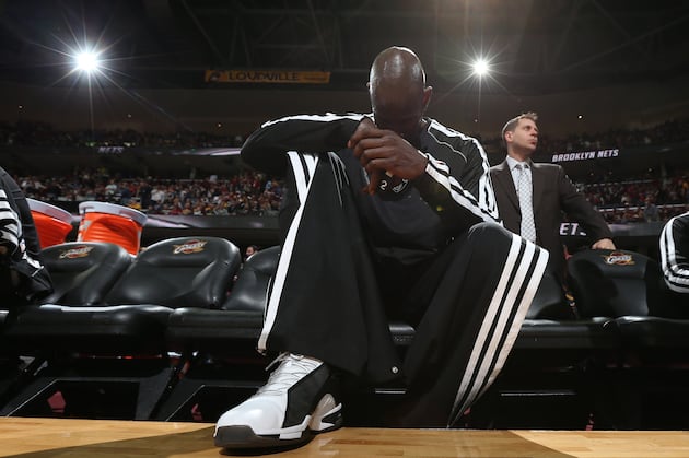 Kevin Garnett's Teammates Break Down Big Ticket's Amazing Pregame Routine