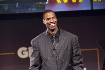 169180097-courage-award-recipient-jason-collins-of-the-washington_crop_north