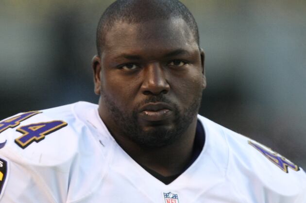Ravens Fullback Vonta Leach's Playing Time Dwindles to Two Offensive Snaps