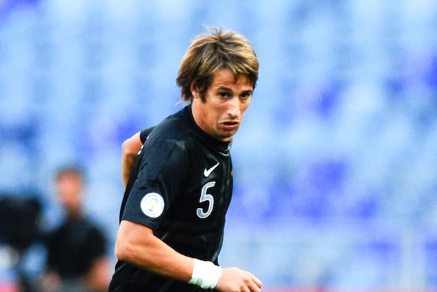 Tottenham Boss Andre Villas-Boas Eyes January Loan Deal for Fabio Coentrao