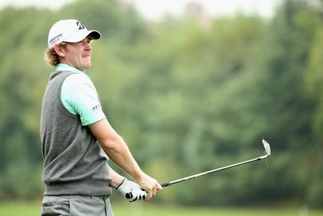 Snedeker Suffers Knee Injury, to Undergo MRI