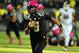 EUGENE, OR - OCTOBER 19: Quarterback Marcus Mariota #8 of the Oregon Ducks runs for a touchdown during the first quarter of the game against the Washington State Cougars at Autzen Stadium on October 19, 2013 in Eugene, Oregon. (Photo by Steve Dykes/Getty Images)