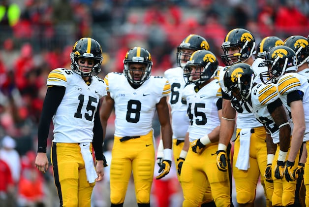 Iowa O-Line Wants to Leave a Footprint