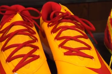 Video: USC Reveals New Custom Kicks For Basketball Season