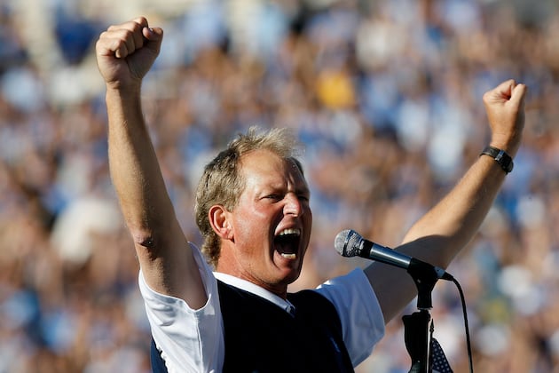 Rick Neuheisel Sings