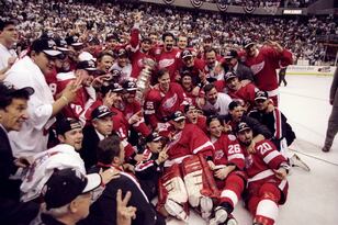 Hi-res-380939-jun-1998-general-view-of-the-detroit-red-wings-celebration_crop_north