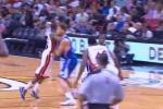 Chalmers Hits Griffin's Throat with Forearm on Screen