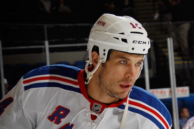 Rangers' Pyatt Leaves Game, Won't Return