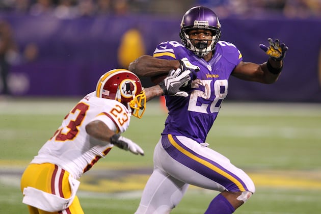 Ponder, Peterson Help Vikings Prevail