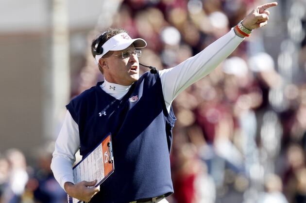 Vols Present a Challenge for AU at Neyland