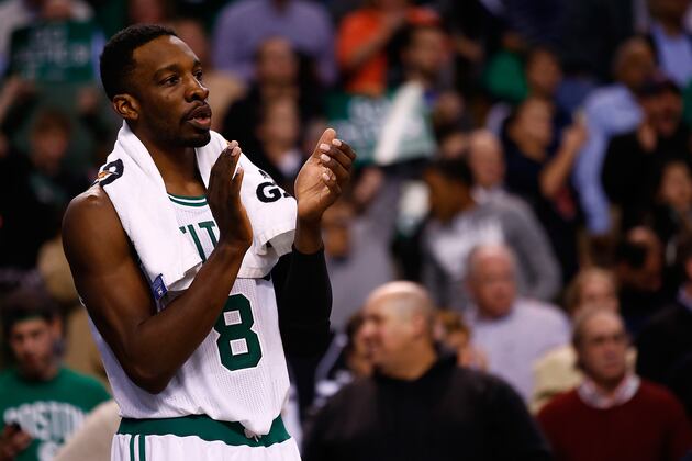 Video: Jeff Green Destroys Jason Maxiell with Monster Posterization