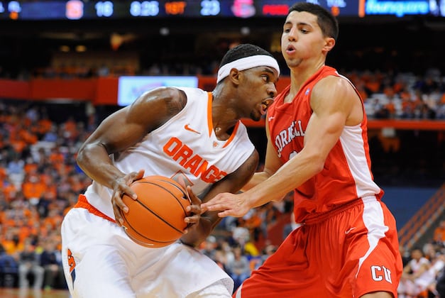 Fair Struggles from Mid-Range, Still Scores 19 in Syracuse's Win over Cornell