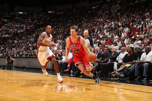 Despite Slow Start, Rebuilt Chicago Bulls' Bench Is Already Doing Its Job