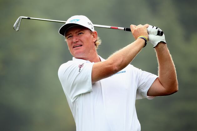 Els Withdraws from Tiger's Event, DJ in