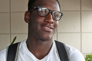 DL Announces Commitment, Deletes Tweet