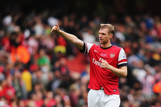 Arsenal in Discussions with Defender Per Mertesacker Over New Contract