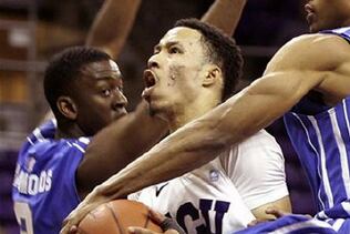 Hammonds Rejoins Team After Leaving During Summer